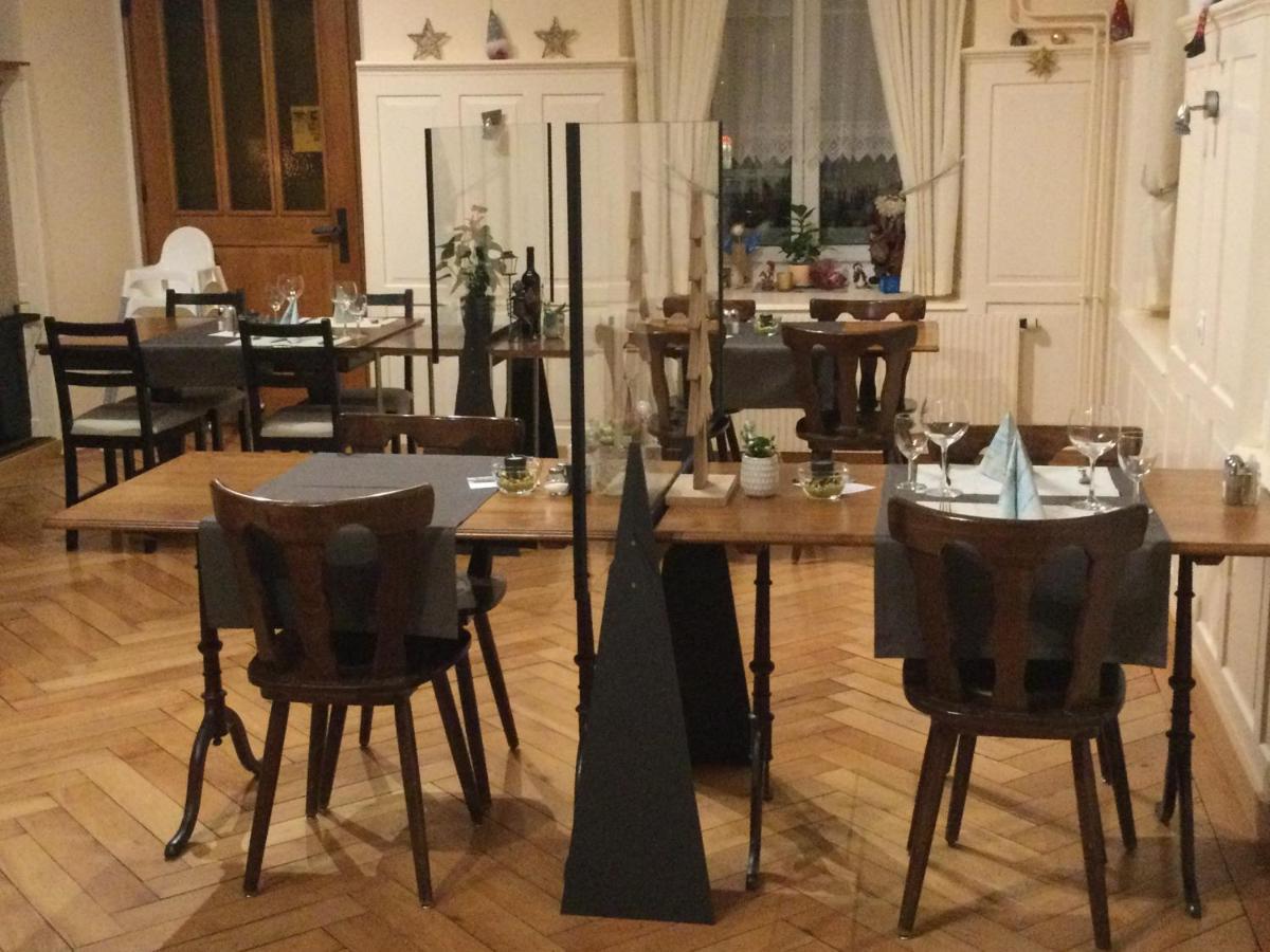 Hotel Restaurant Raben Linthal Eksteriør bilde