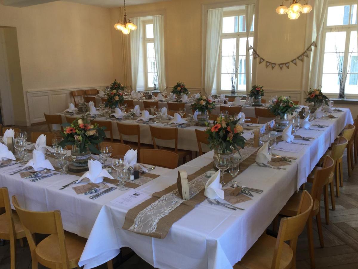 Hotel Restaurant Raben Linthal Eksteriør bilde