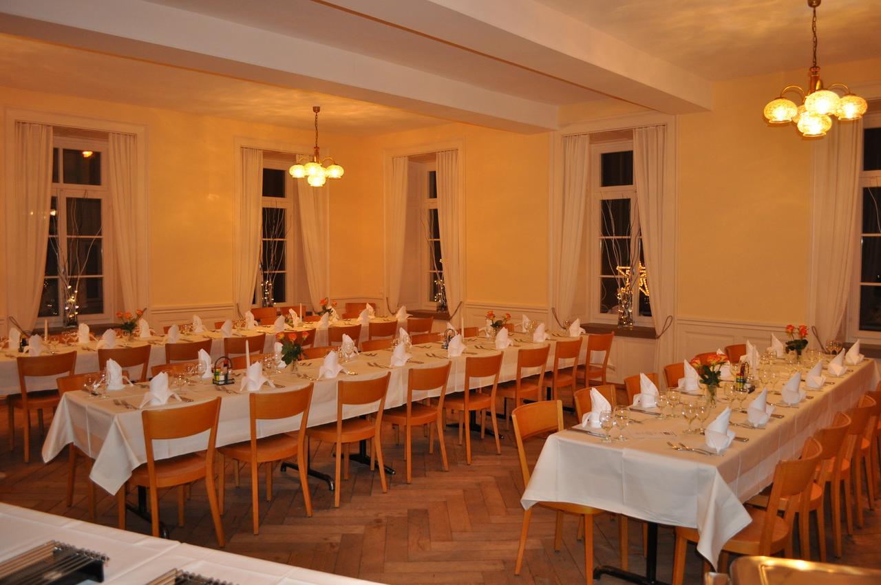 Hotel Restaurant Raben Linthal Eksteriør bilde