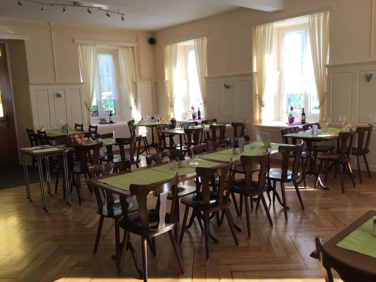Hotel Restaurant Raben Linthal Eksteriør bilde